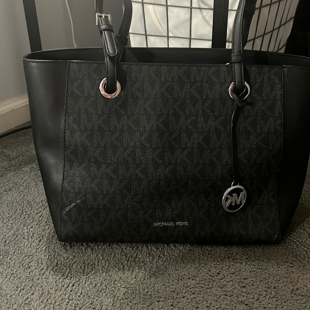 Michael Kors Black Signature Tote